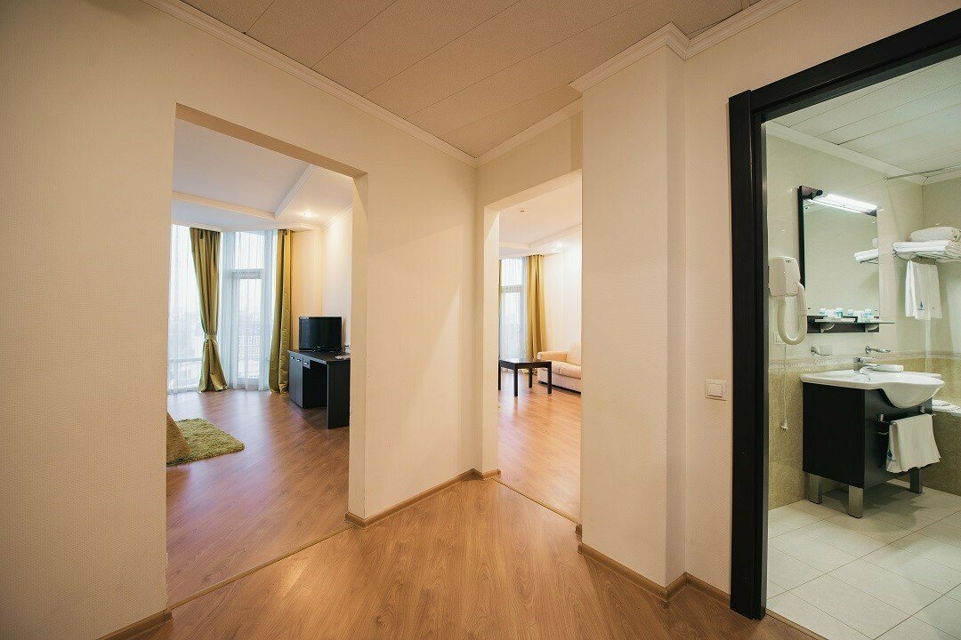 Гостиница Гранд Отель Аквамарин Ру Севастополь