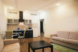 Гостиница Гранд Отель Аквамарин Ру Севастополь Люкс с кухней с видом на город-5