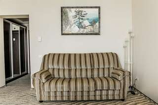 Гостиница Гранд Отель Аквамарин Ру Севастополь Улучшенный Стандарт/Superior Twin, вид на море-3